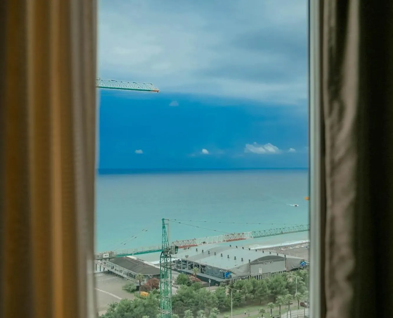 Royal Medis Hotel Batumi